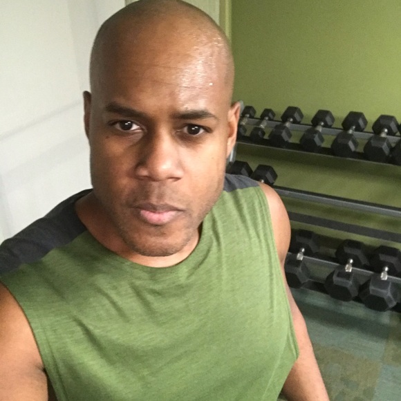 Meet your Posher, Fredric - Picture 6 of 6